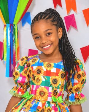 Vestido Infantil Junino Arraiá Colorido Girassol Luxo