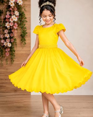 Vestido Infantil Amarelo Luxo, em Poliéster, com Pérolas e Strass Vestido de Festa