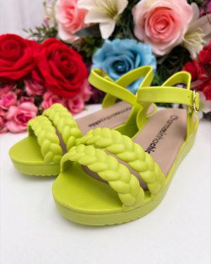 Sandália Infantil Flat Trançada Verde Lima Luxo