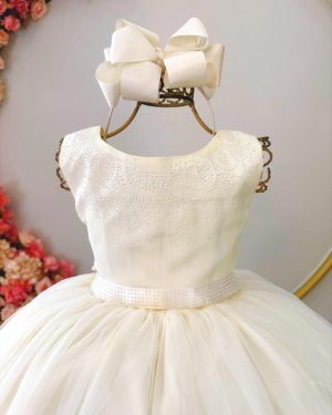 Vestido Infantil Marfim Damas de Honra Longo Com Pérolas